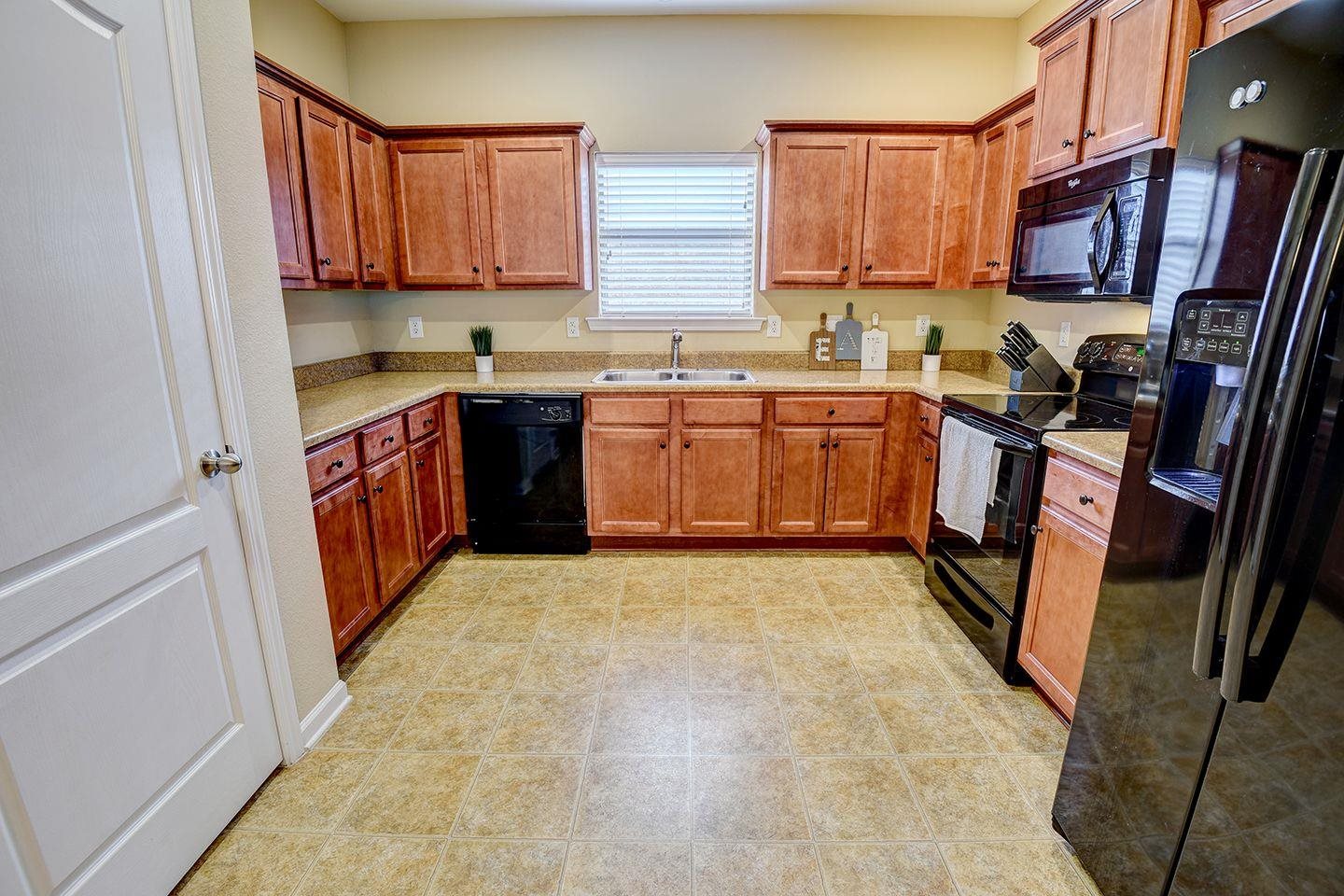 10171 Fionn Loop Daphne, AL 36526 - Photo 4 of 14