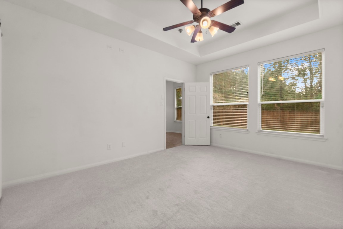 638 Spring Forest Court Conroe, TX 77302 - Photo 11 of 22