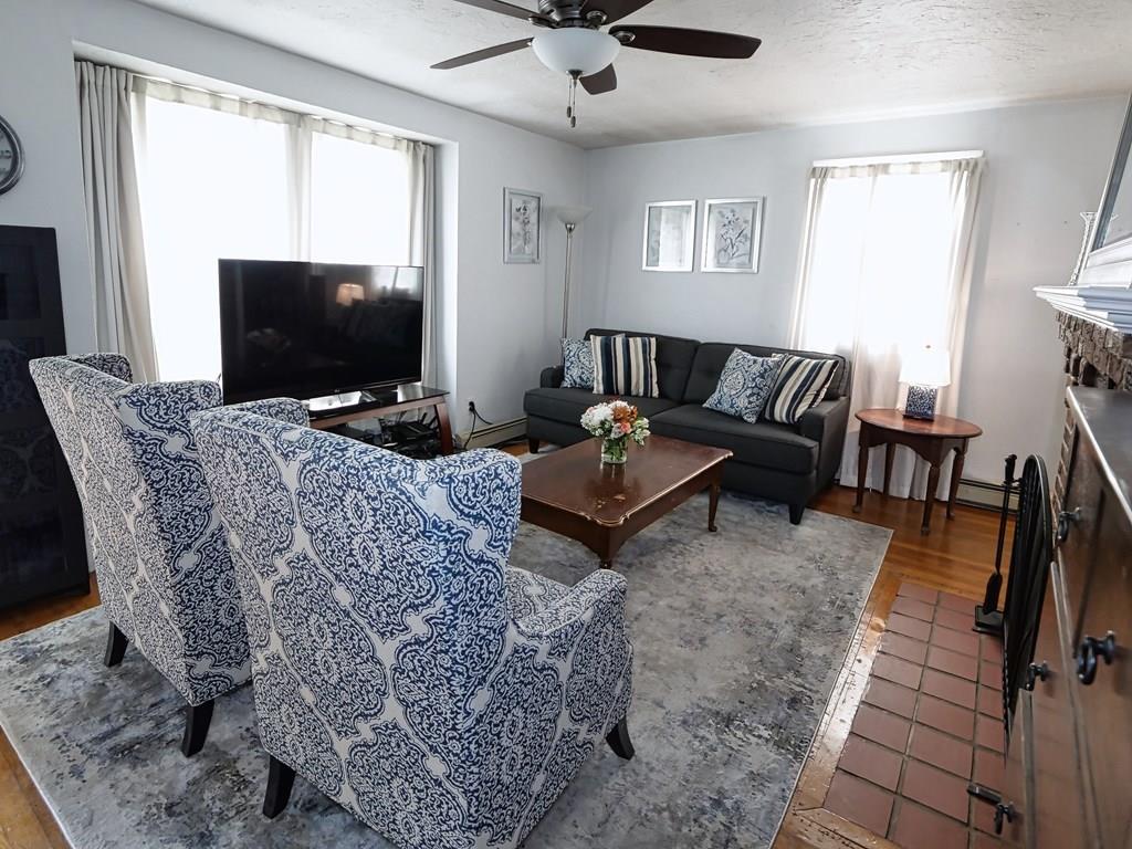 5 Tewksbury Road Worcester, MA 01602 - Photo 11 of 34 Gallery Image 11