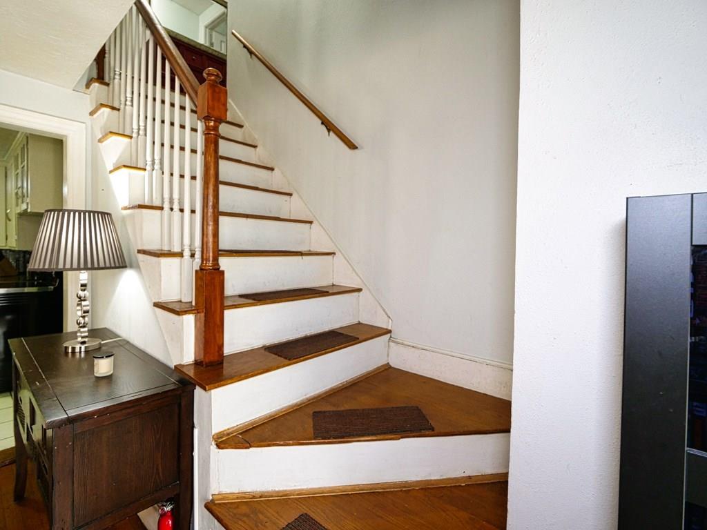 5 Tewksbury Road Worcester, MA 01602 - Photo 14 of 34 Gallery Image 14