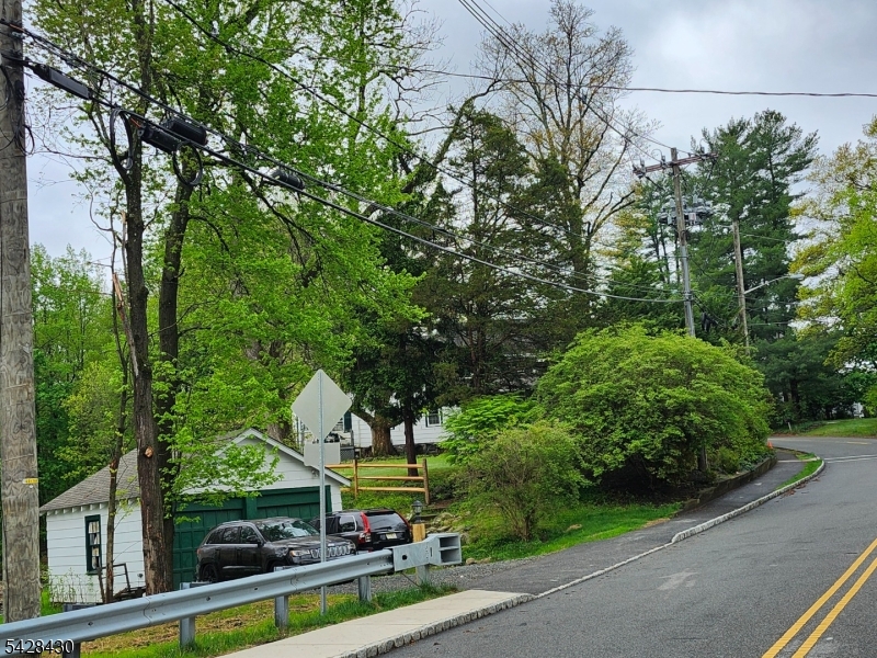 56 Orton Road West Caldwell, NJ 07006 - Photo 5 of 8