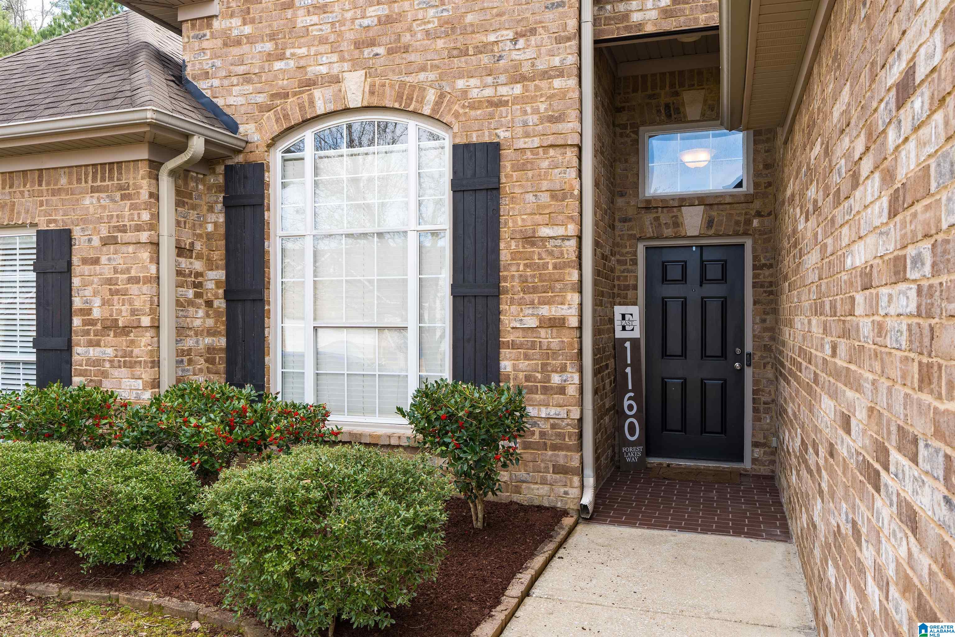 1160 Forest Lakes Way Sterrett, AL 35147 - Photo 4 of 31