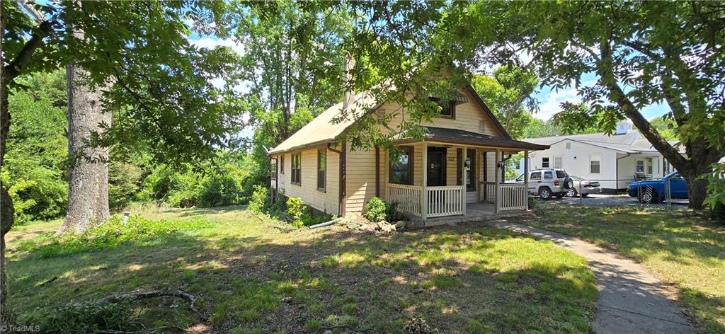 603 Mangum Road Reidsville, NC 27320 - Photo 2 of 15