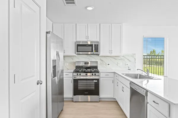 $3,000 | 3120 Wild Dunes Drive, Katy, TX 77493