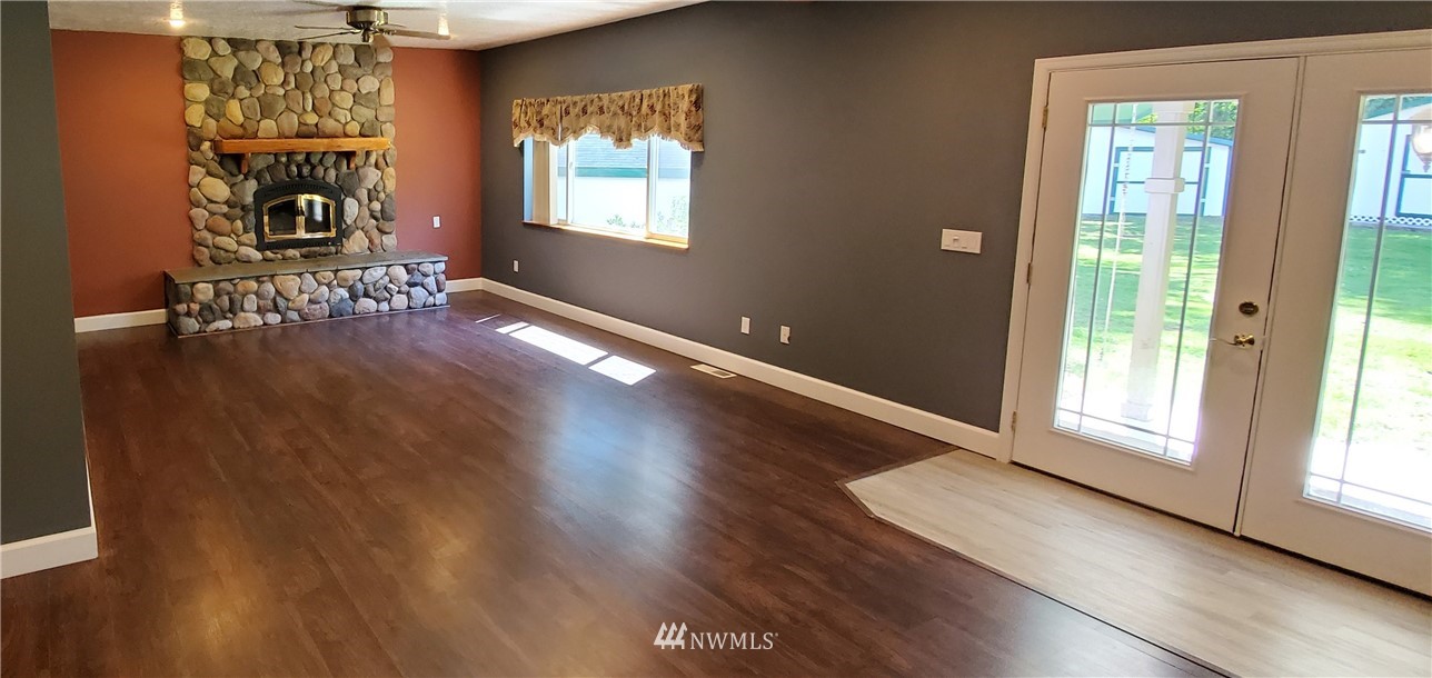 3037 Loomis Trail Road Custer, WA 98240 - Photo 12 of 36