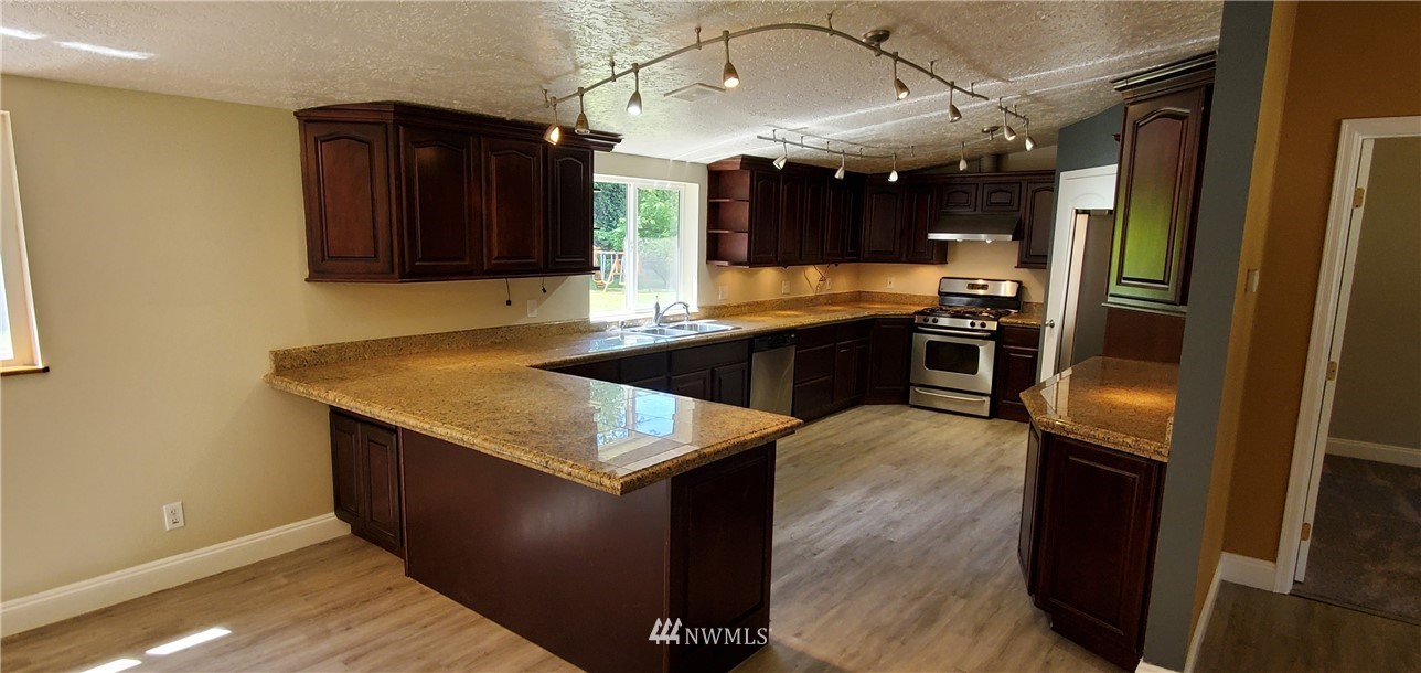 3037 Loomis Trail Road Custer, WA 98240 - Photo 4 of 36