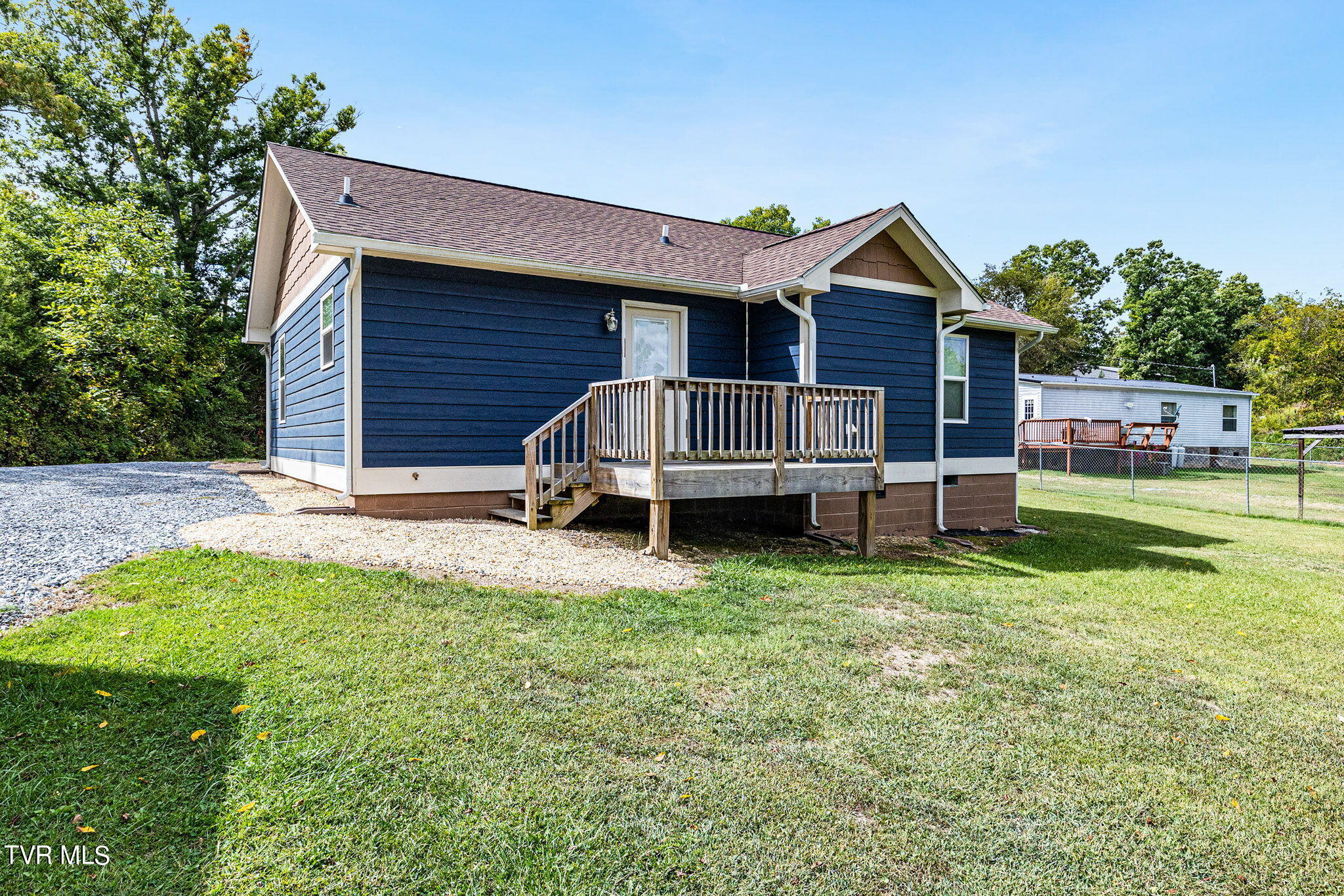 206 France Road Newport, TN 37821 - Photo 20 of 22 5-web-or-mls-IMG_4205