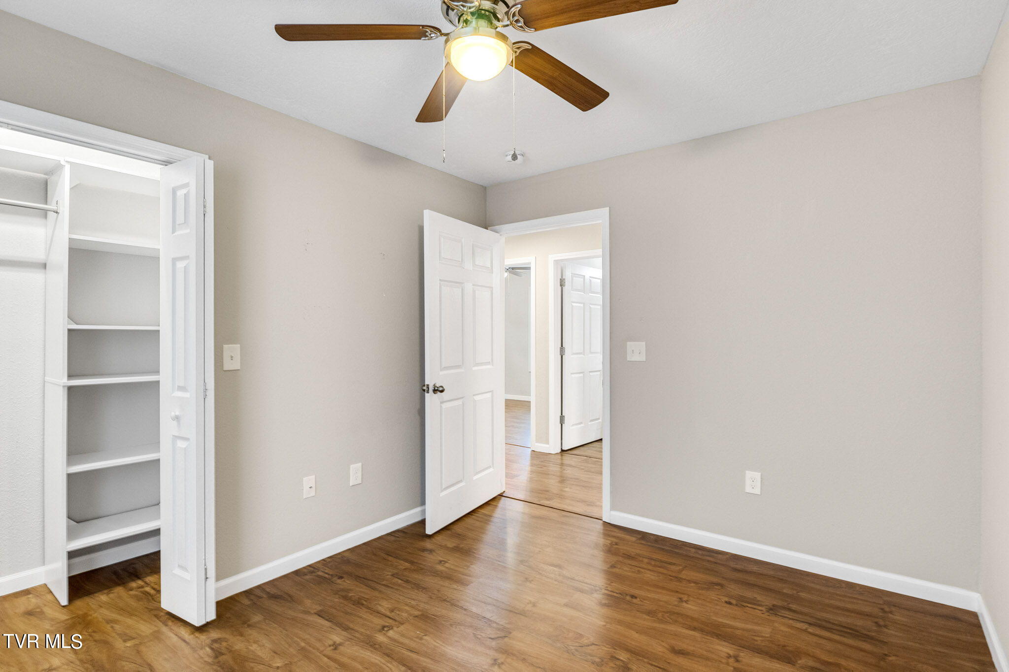 206 France Road Newport, TN 37821 - Photo 10 of 22 17-web-or-mls-IMG_4245