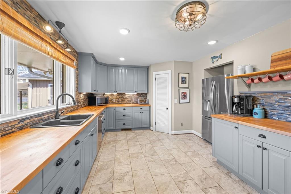 4056 Beaver Brook Road Clemmons, NC 27012 - Photo 12 of 50