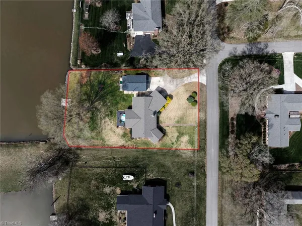 $525,000 | 4056 Beaver Brook Road, Clemmons, NC 27012