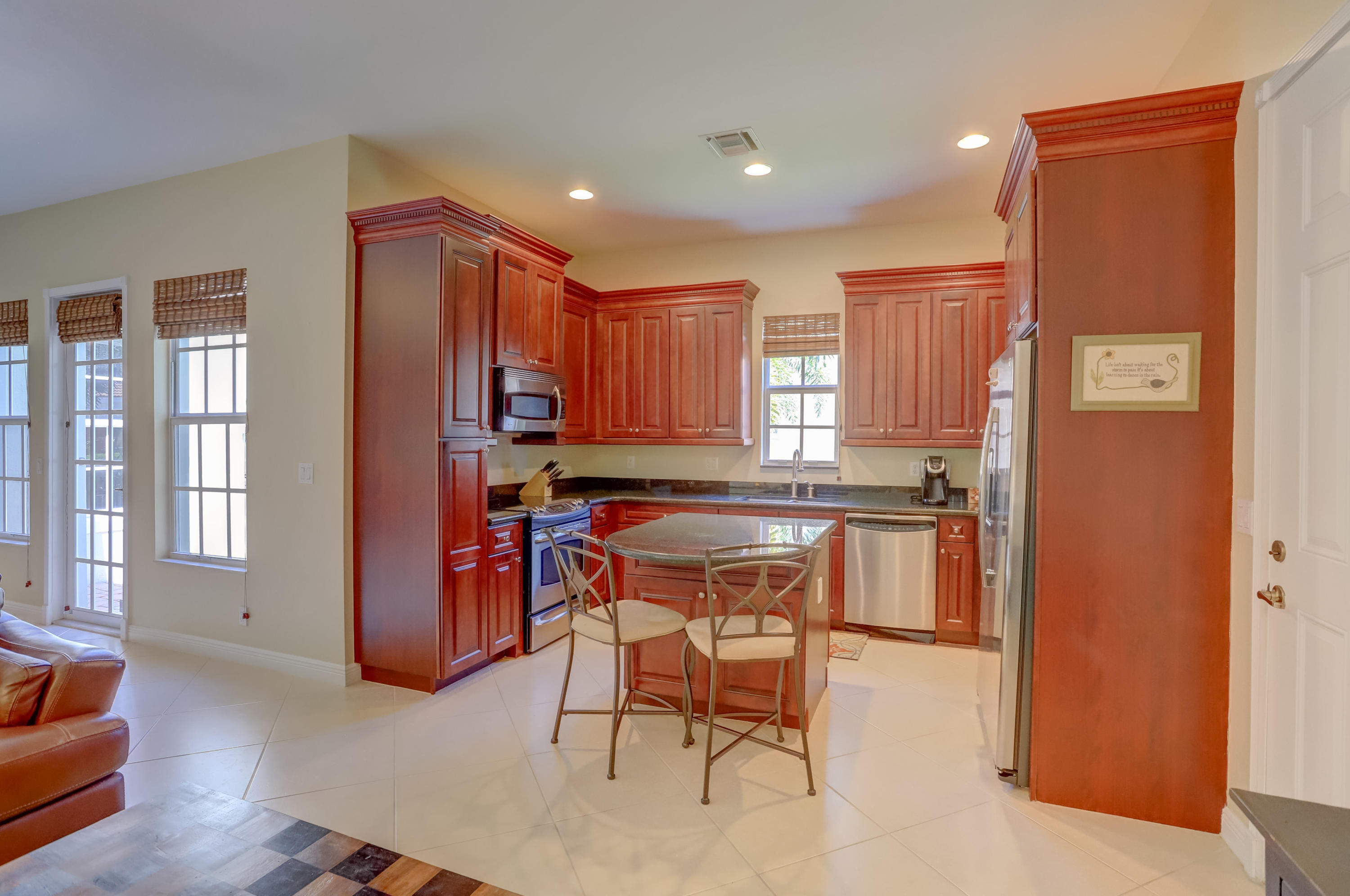 829 Northwest 82nd Place Boca Raton, FL 33487 - Photo 18 of 54 Kitchen & Island