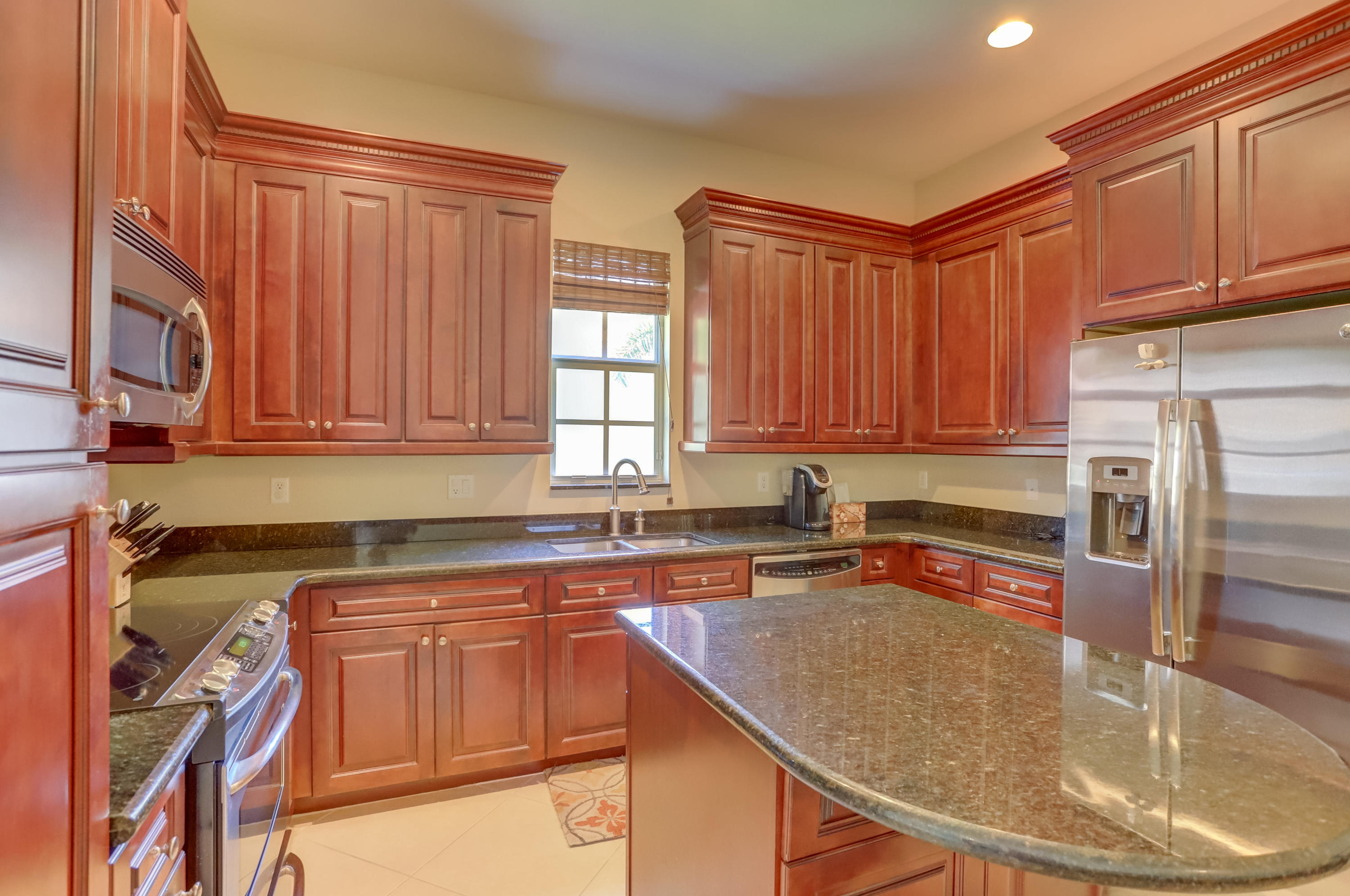829 Northwest 82nd Place Boca Raton, FL 33487 - Photo 19 of 54 Kitchen