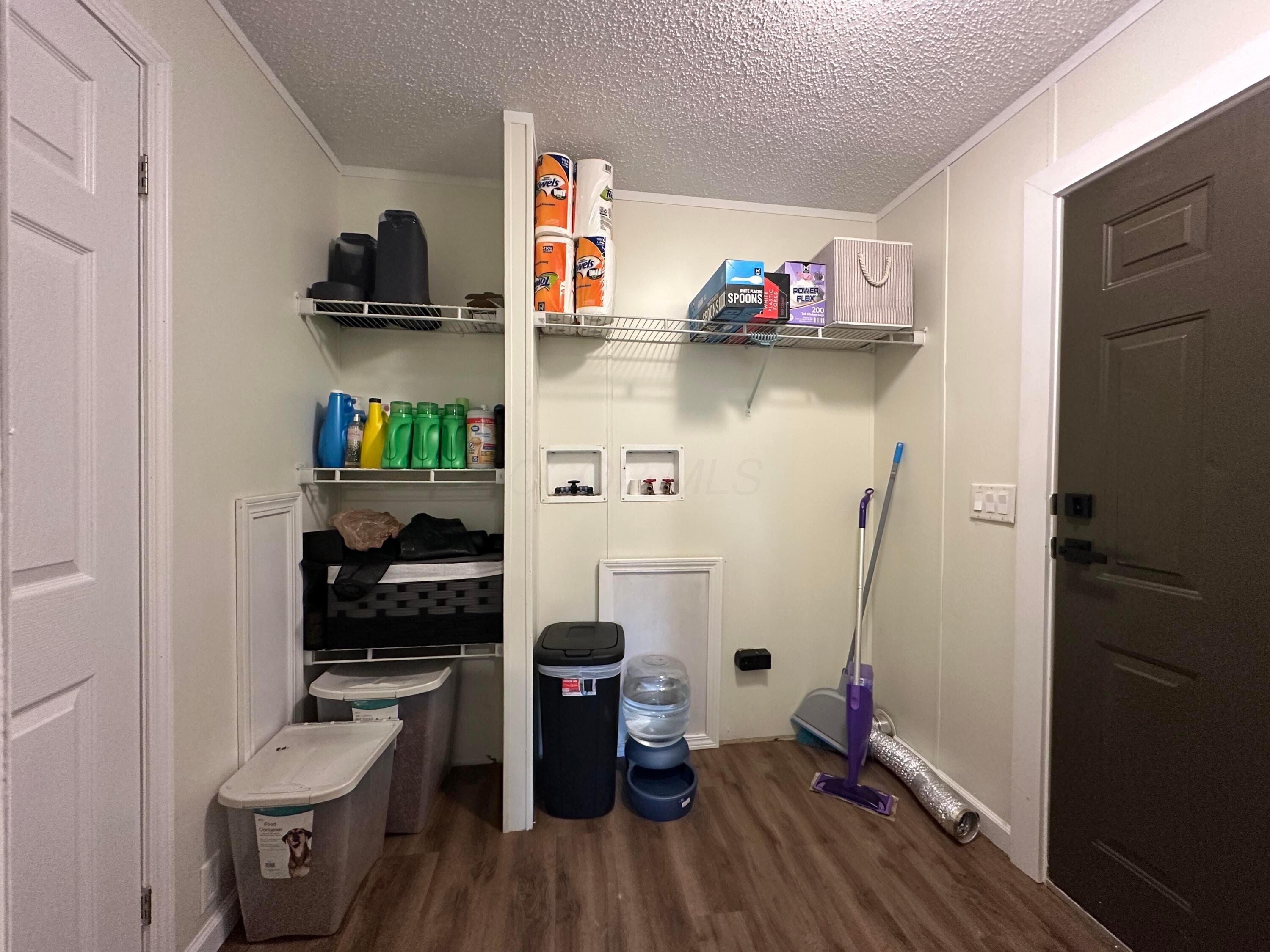 29947 Jackson Road Kingston, OH 45644 - Photo 16 of 33 Laundry
