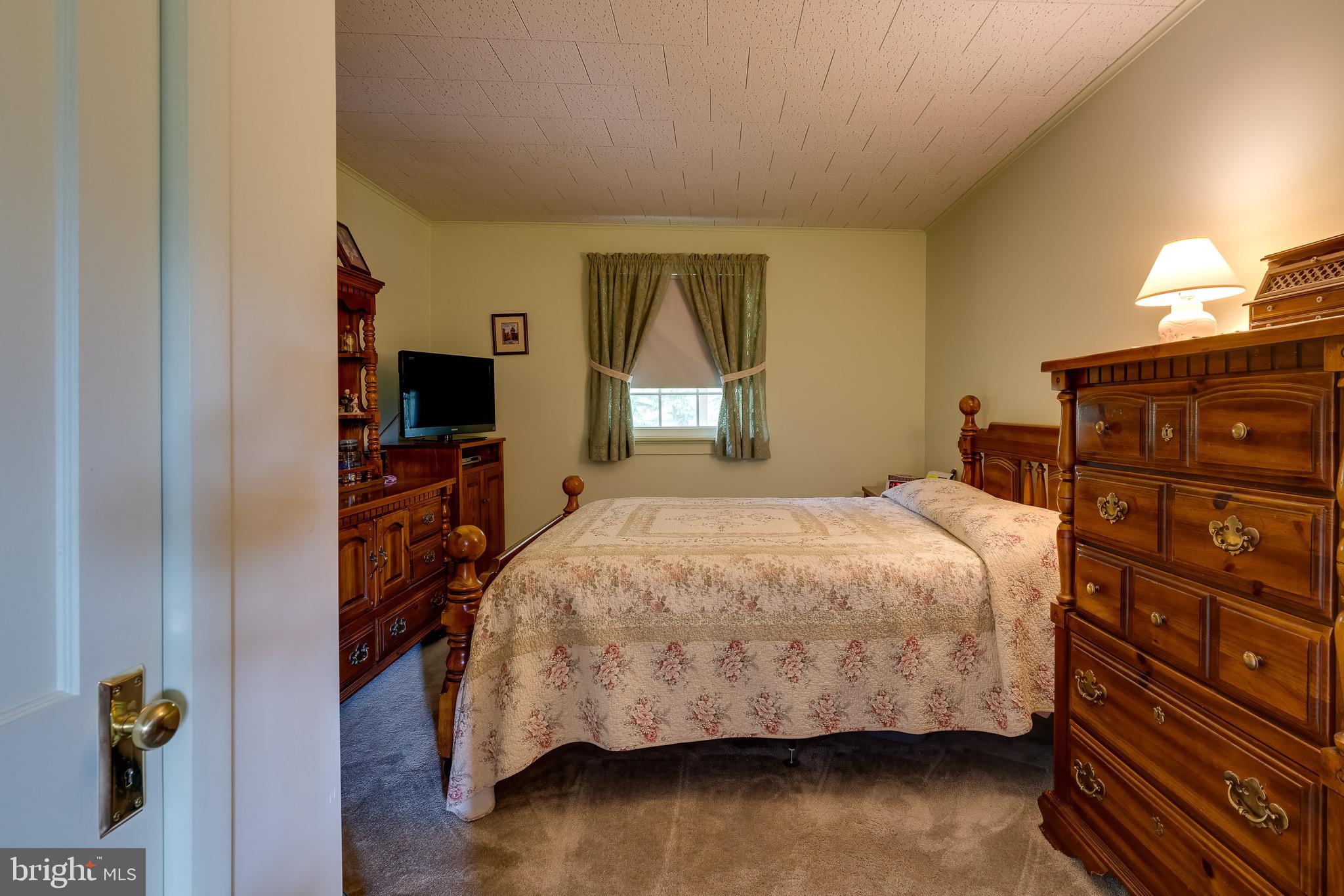 3012 Bowman Road Lancaster, PA 17601 - Photo 12 of 38 Primary Bedroom
