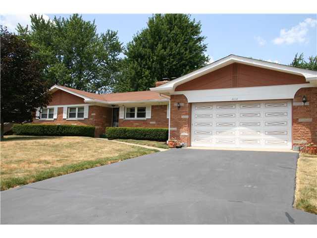 4614 Dickson Road Indianapolis, IN 46226 - Photo 8 of 15 Gallery Image 8