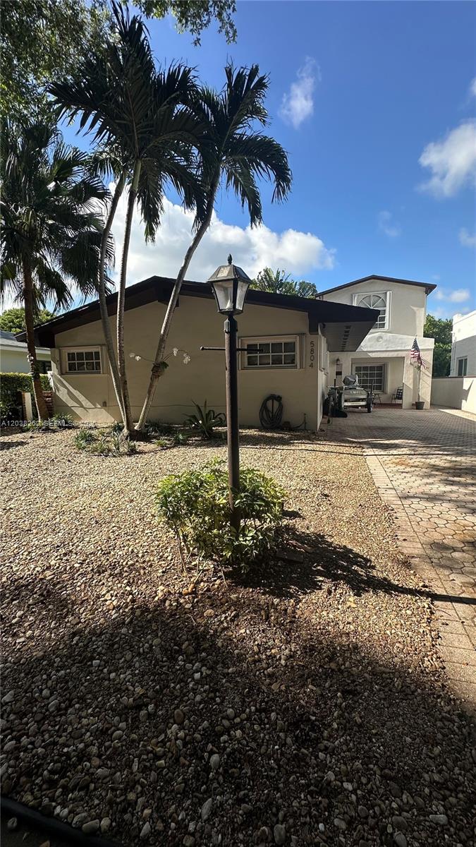 5804 Southwest 35th Street Miami, FL 33155 - Photo 1 of 8