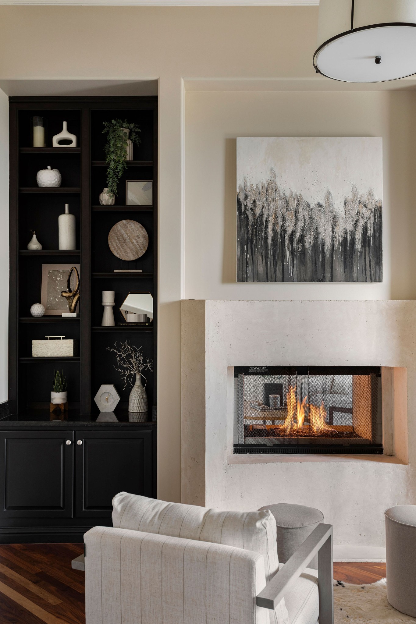 423 Canterbury Rise Franklin, TN 37067 - Photo 32 of 100 a living room with furniture and wall painting