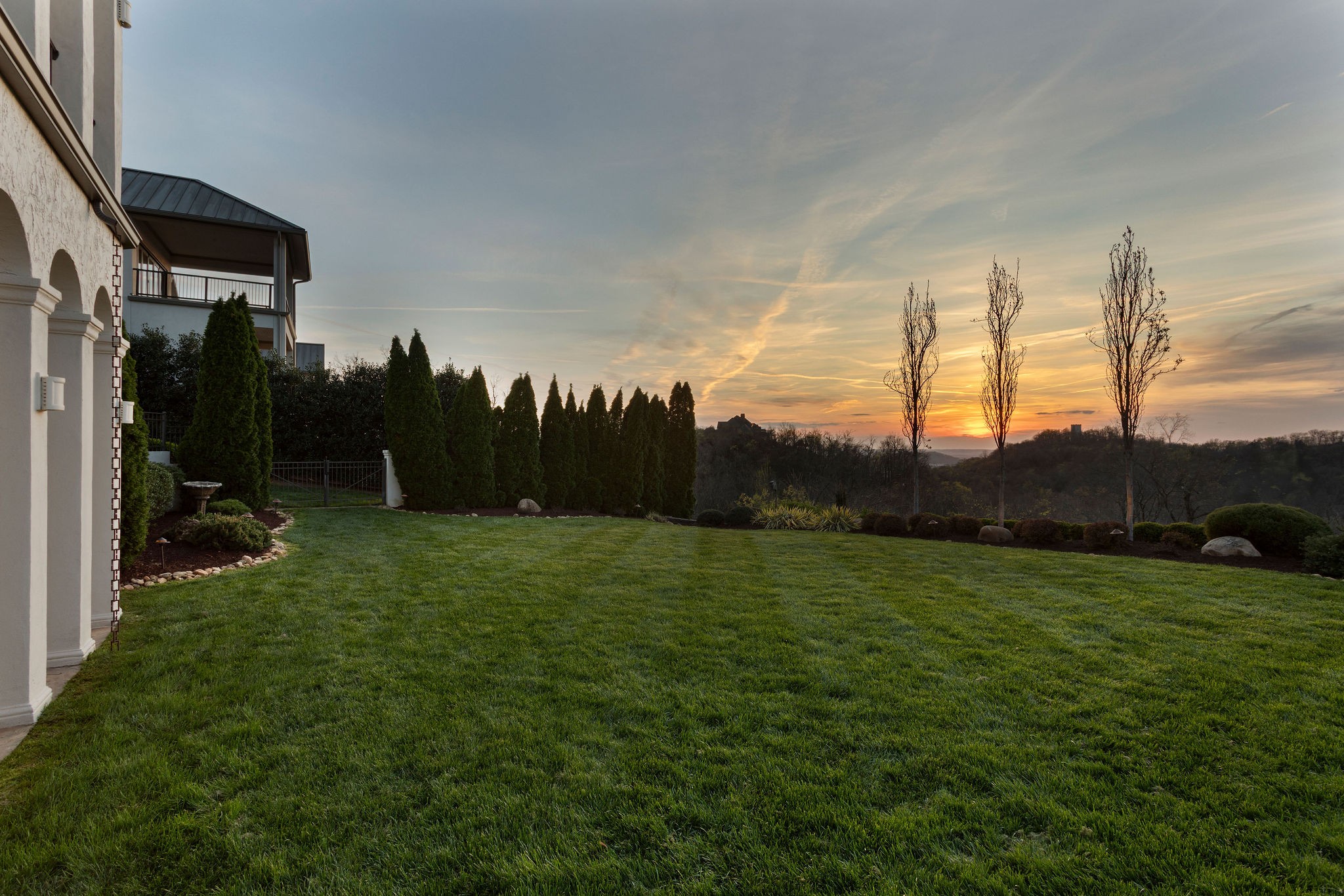 423 Canterbury Rise Franklin, TN 37067 - Photo 91 of 100 a view of a back yard