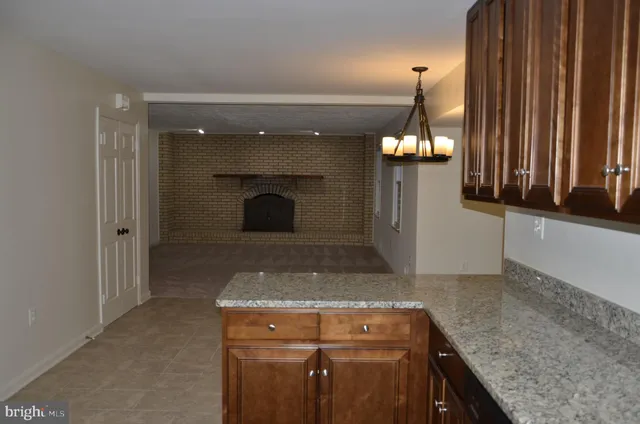 $3,500 | 2301 Holly Spring Drive, Silver Spring, MD 20905