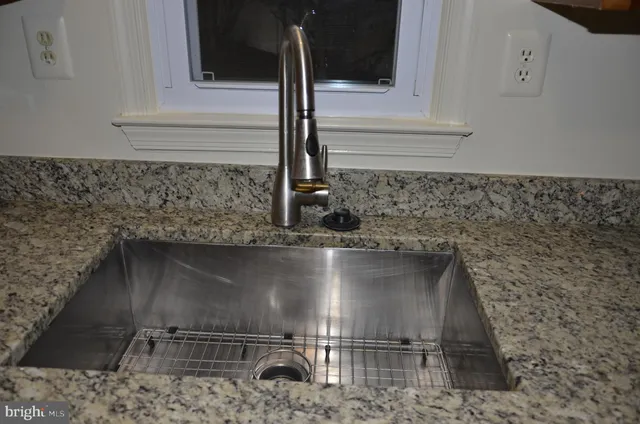 $3,500 | 2301 Holly Spring Drive, Silver Spring, MD 20905