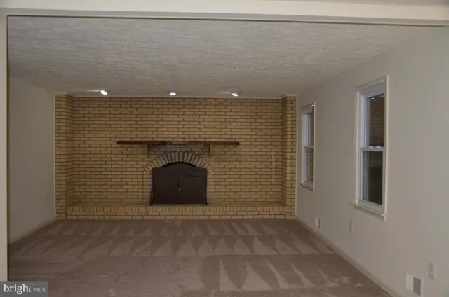 $3,500 | 2301 Holly Spring Drive, Silver Spring, MD 20905