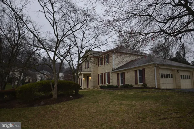 $3,500 | 2301 Holly Spring Drive, Silver Spring, MD 20905