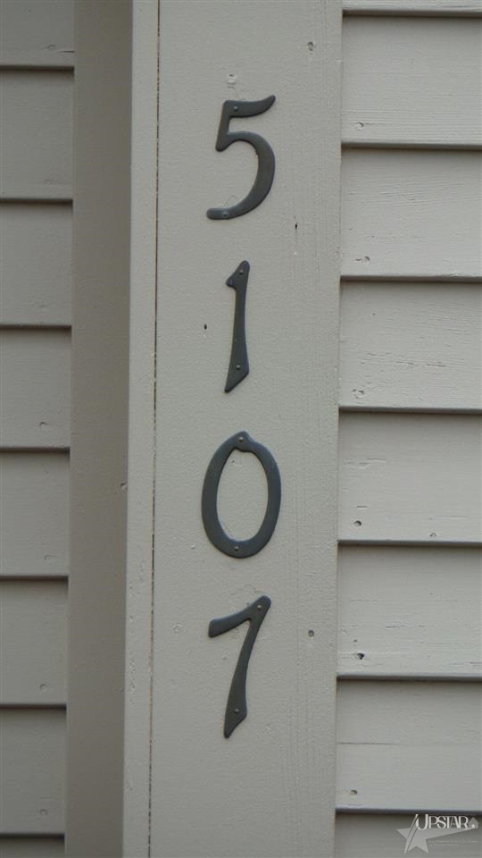 5107 Sherington Road Fort Wayne, IN 46814 - Photo 3 of 30 Gallery Image 3