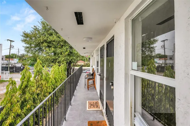 $2,100 | 668 Northwest 31st Street, Unit 6, Miami, FL 33127