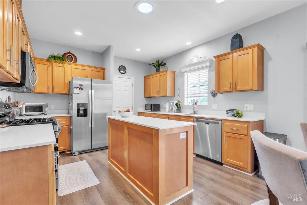 1945 Piner Road, Unit 75 Santa Rosa, CA 95403 - Photo 13 of 33 Gallery Image 13