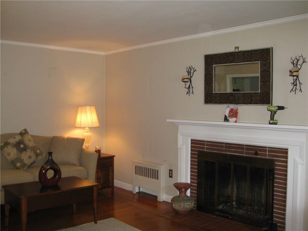 276 West Shore Road Warwick, RI 02889 - Photo 7 of 37 Gallery Image 7