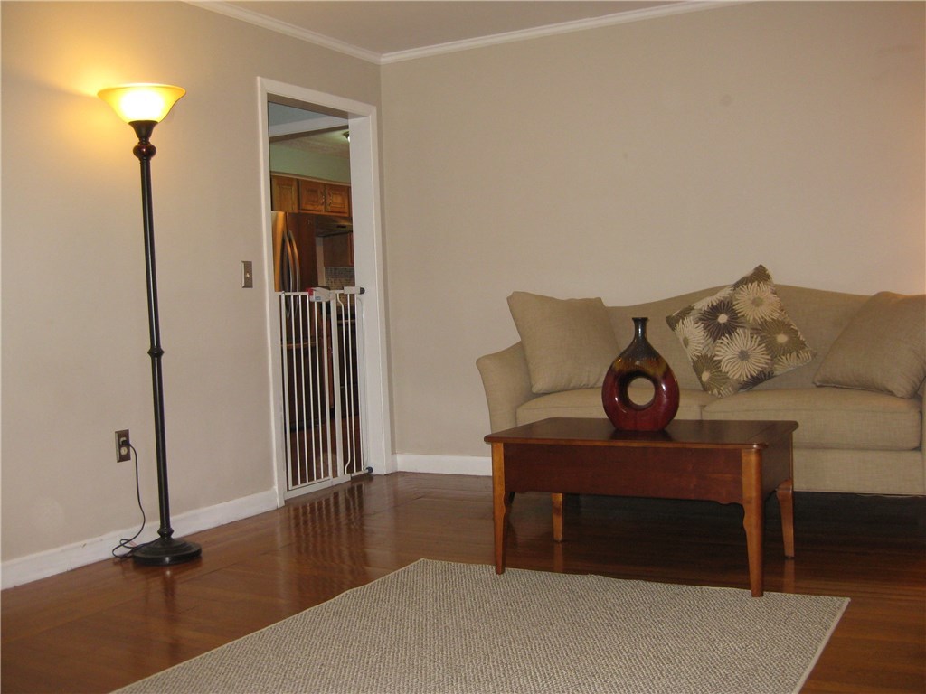 276 West Shore Road Warwick, RI 02889 - Photo 8 of 37 Gallery Image 8