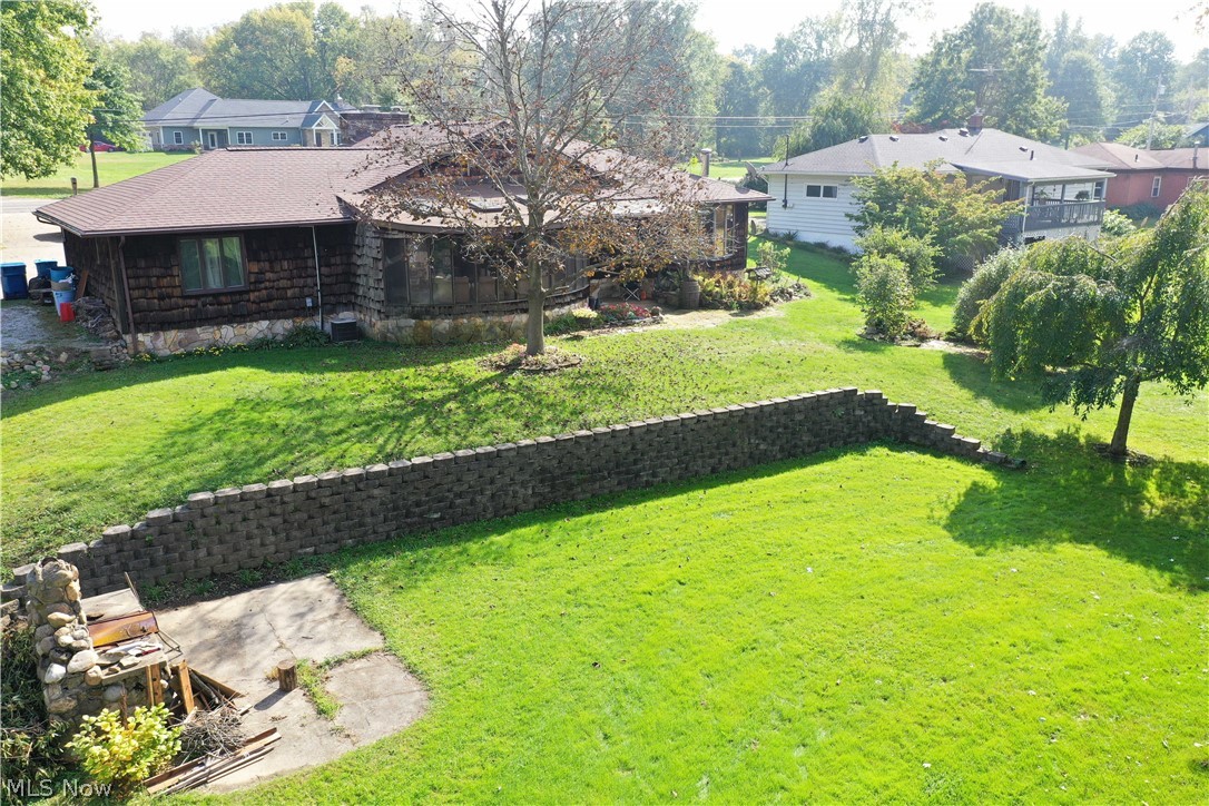 2128 Pressler Road Akron, OH 44312 - Photo 6 of 35 Large private backyard.