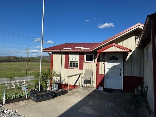 5722 Allegheny Road Manns Choice, PA 15550 - Photo 3 of 48