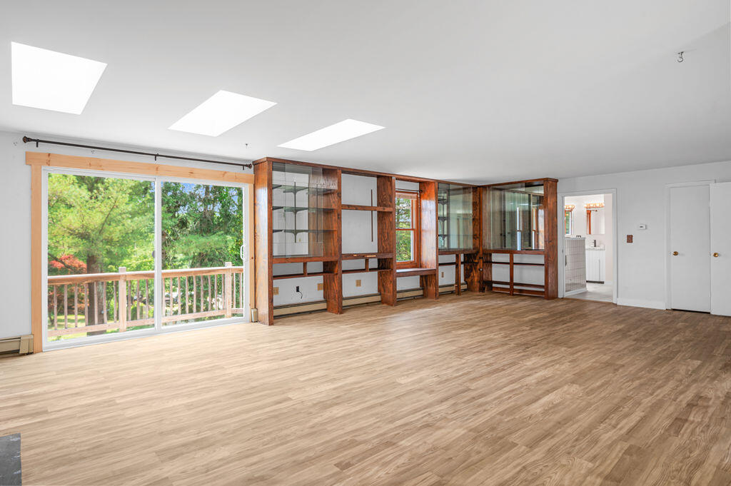 16 Stevenson Road Kittery, ME 03904 - Photo 38 of 56 second floor
