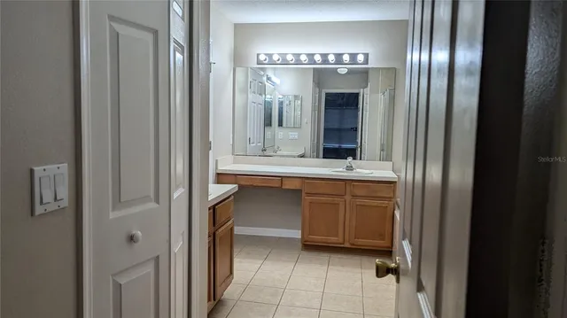 a view of walk in closet