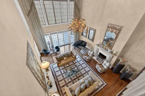 $5,700,000 | 195 Feeks Lane, Locust Valley, NY 11560