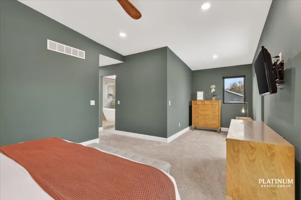 $750,000 | 6879 Vista De Oro Drive Northeast, Rockford, MI 49341