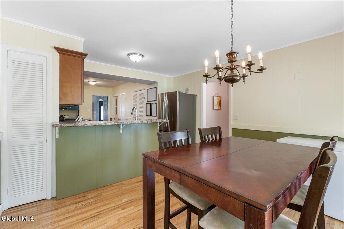 4 Oxford Road Brunswick, NY 12180 - Photo 19 of 52 49-MW2_0758