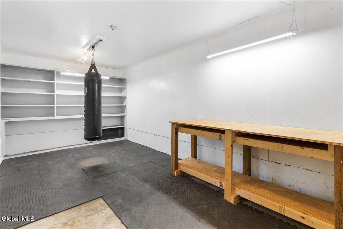 4 Oxford Road Brunswick, NY 12180 - Photo 36 of 52 16-MW2_0619