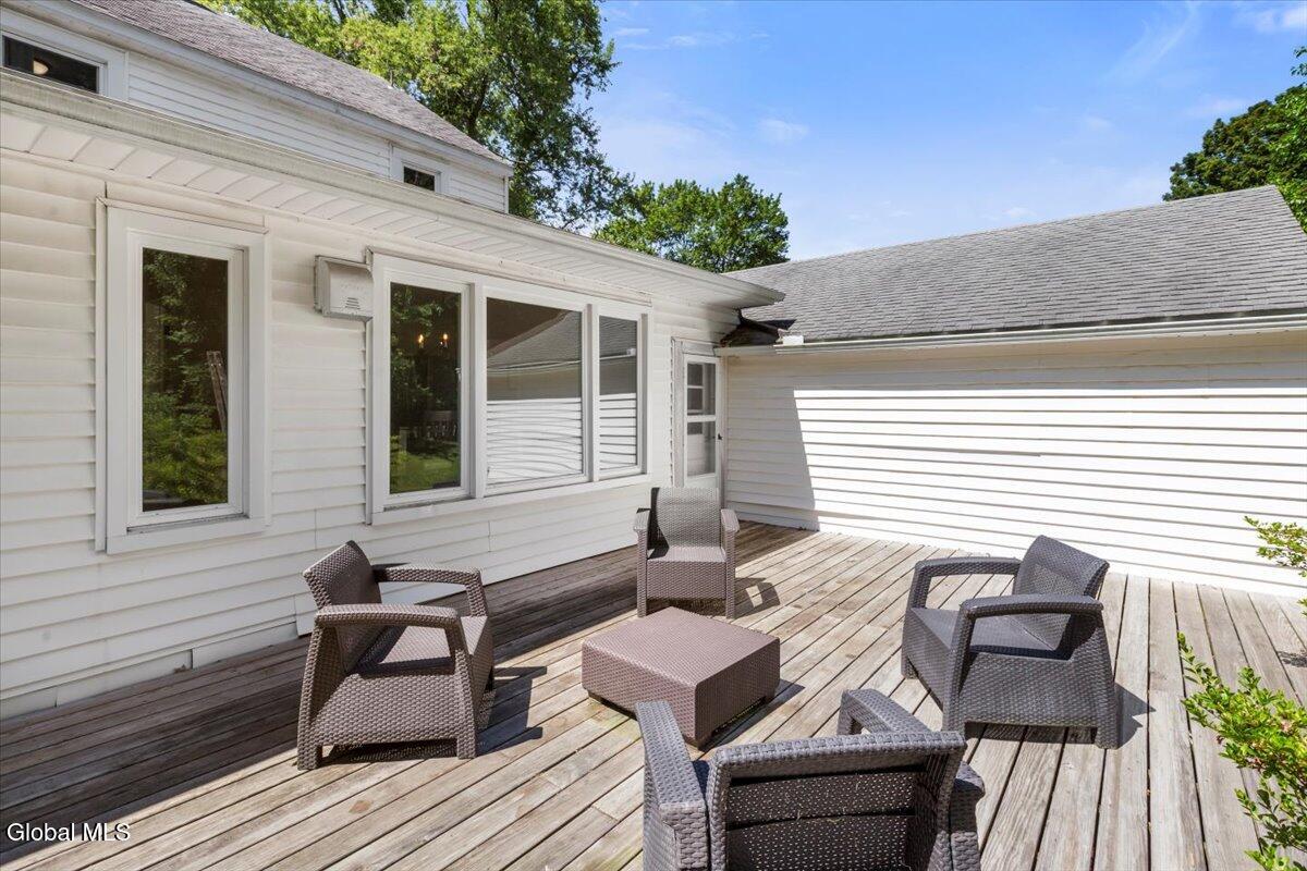 4 Oxford Road Brunswick, NY 12180 - Photo 37 of 52 33-MW2_0683