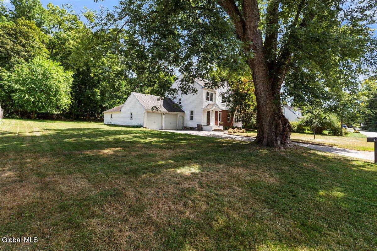 4 Oxford Road Brunswick, NY 12180 - Photo 47 of 52 21-MW2_0636