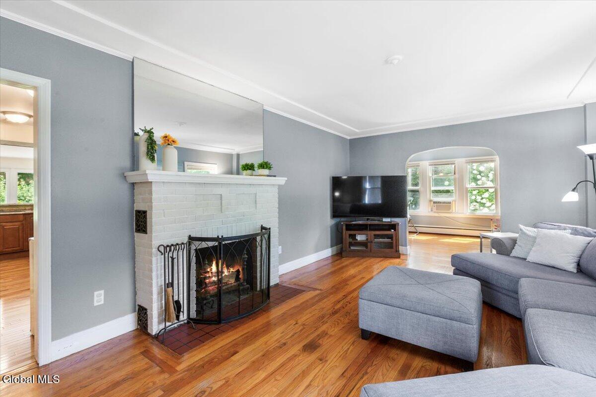 4 Oxford Road Brunswick, NY 12180 - Photo 7 of 52 38-MW2_0703