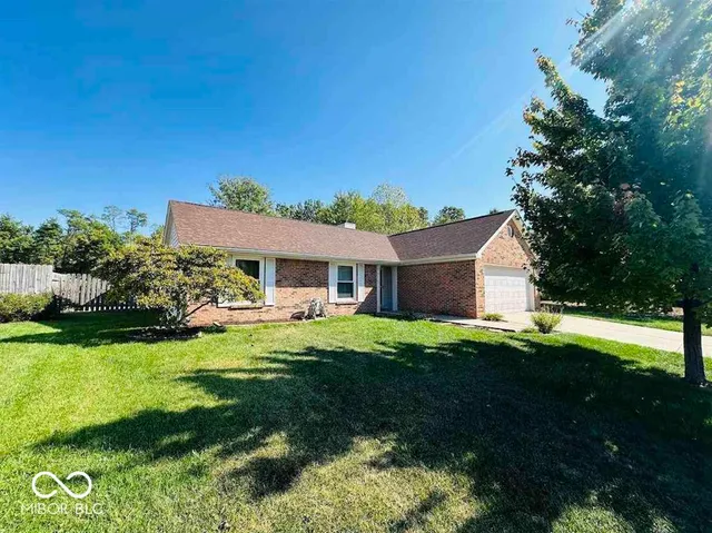 $269,900 | 7673 Lippincott Way, Indianapolis, IN 46268