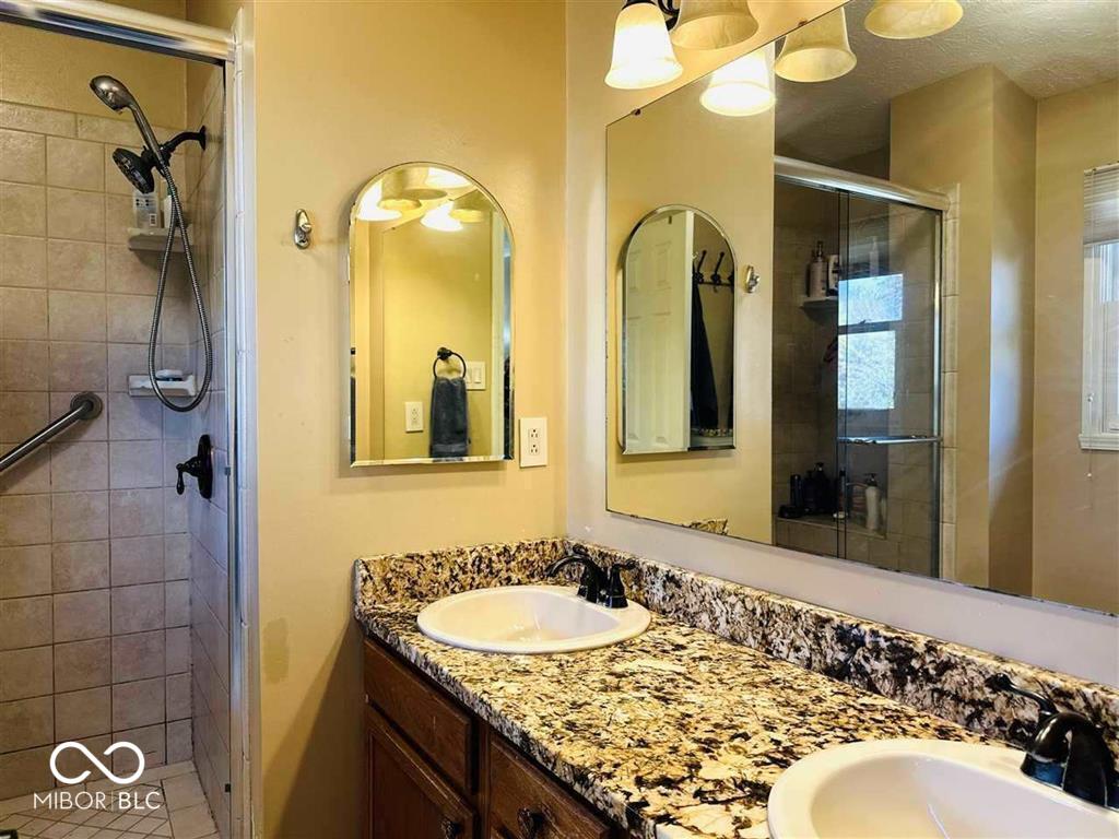 7673 Lippincott Way Indianapolis, IN 46268 - Photo 14 of 20