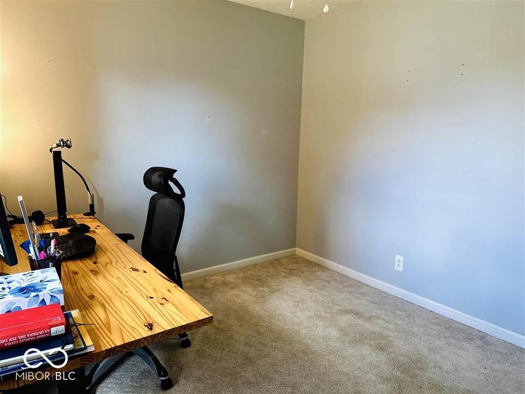 7673 Lippincott Way Indianapolis, IN 46268 - Photo 18 of 20