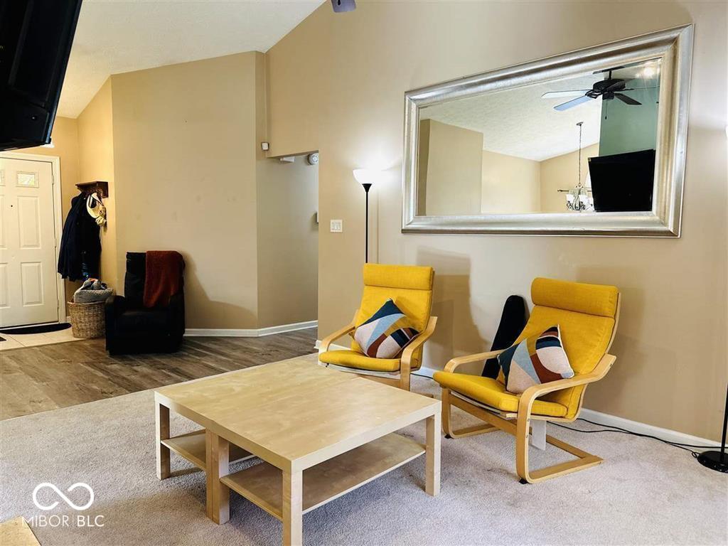 7673 Lippincott Way Indianapolis, IN 46268 - Photo 7 of 20