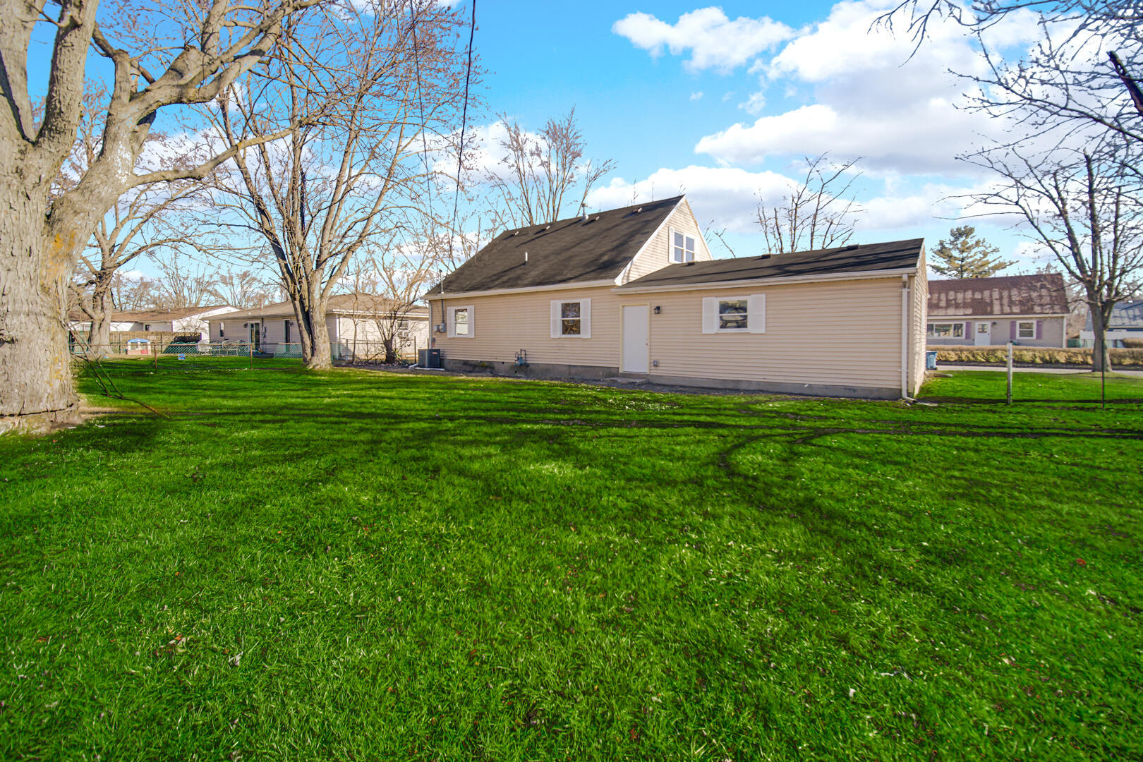 630 Olympia Road Valparaiso, IN 46385 - Photo 25 of 26 1620x1080