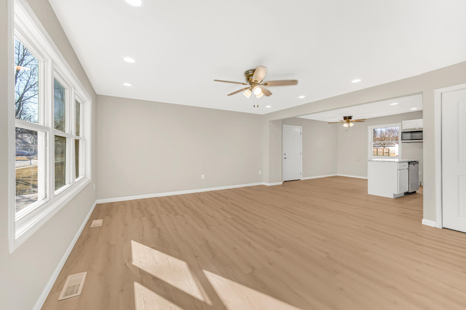 630 Olympia Road Valparaiso, IN 46385 - Photo 4 of 26 1620x1080