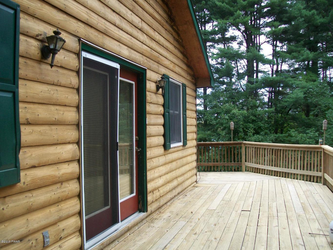 563 Huckleberry Road Newfoundland, PA 18445 - Photo 12 of 16