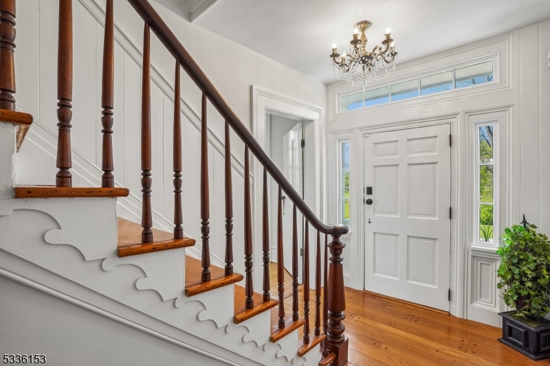 70 Pleasant Run Road Flemington, NJ 08822 - Photo 5 of 50